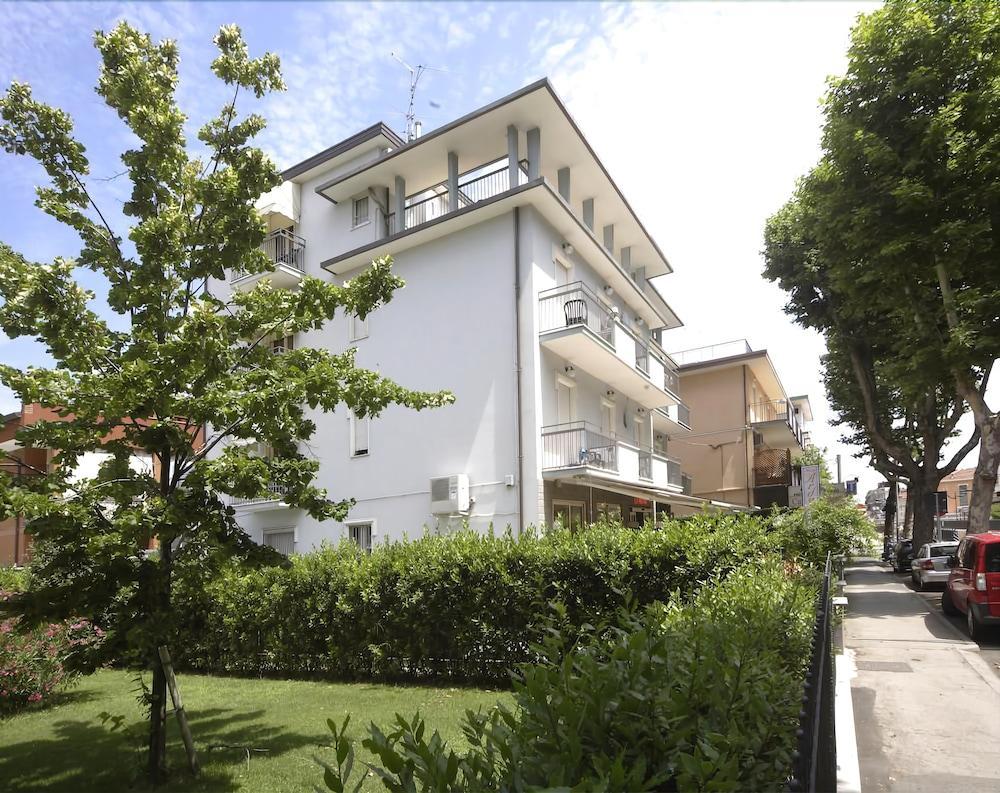 Hotel Ardesia Rimini Kültér fotó