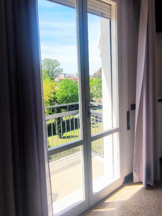 Hotel Ardesia Rimini Kültér fotó