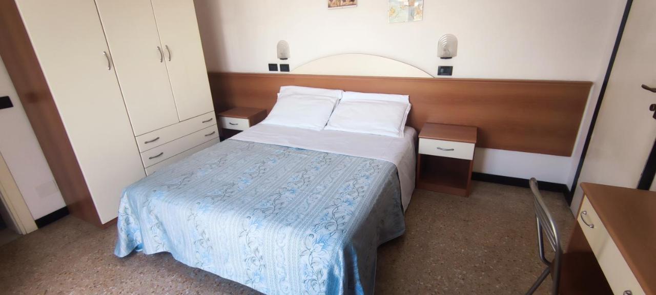 Hotel Ardesia Rimini Kültér fotó