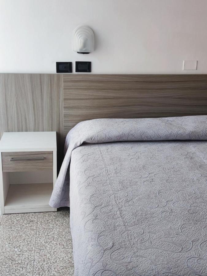 Hotel Ardesia Rimini Kültér fotó