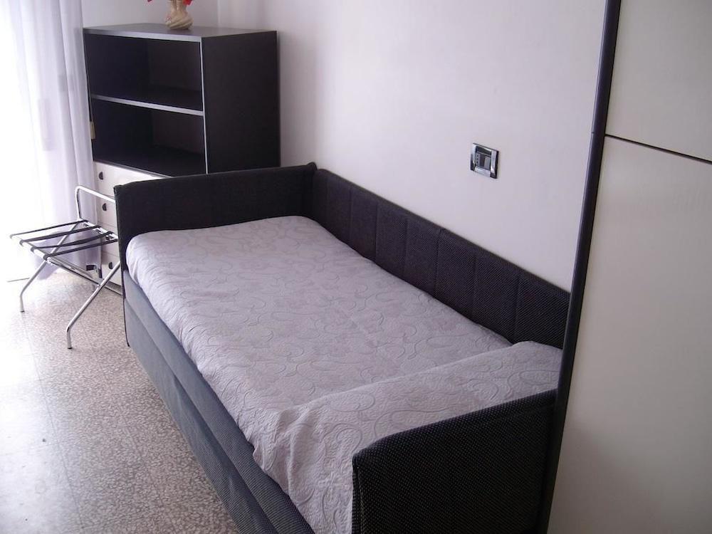 Hotel Ardesia Rimini Kültér fotó