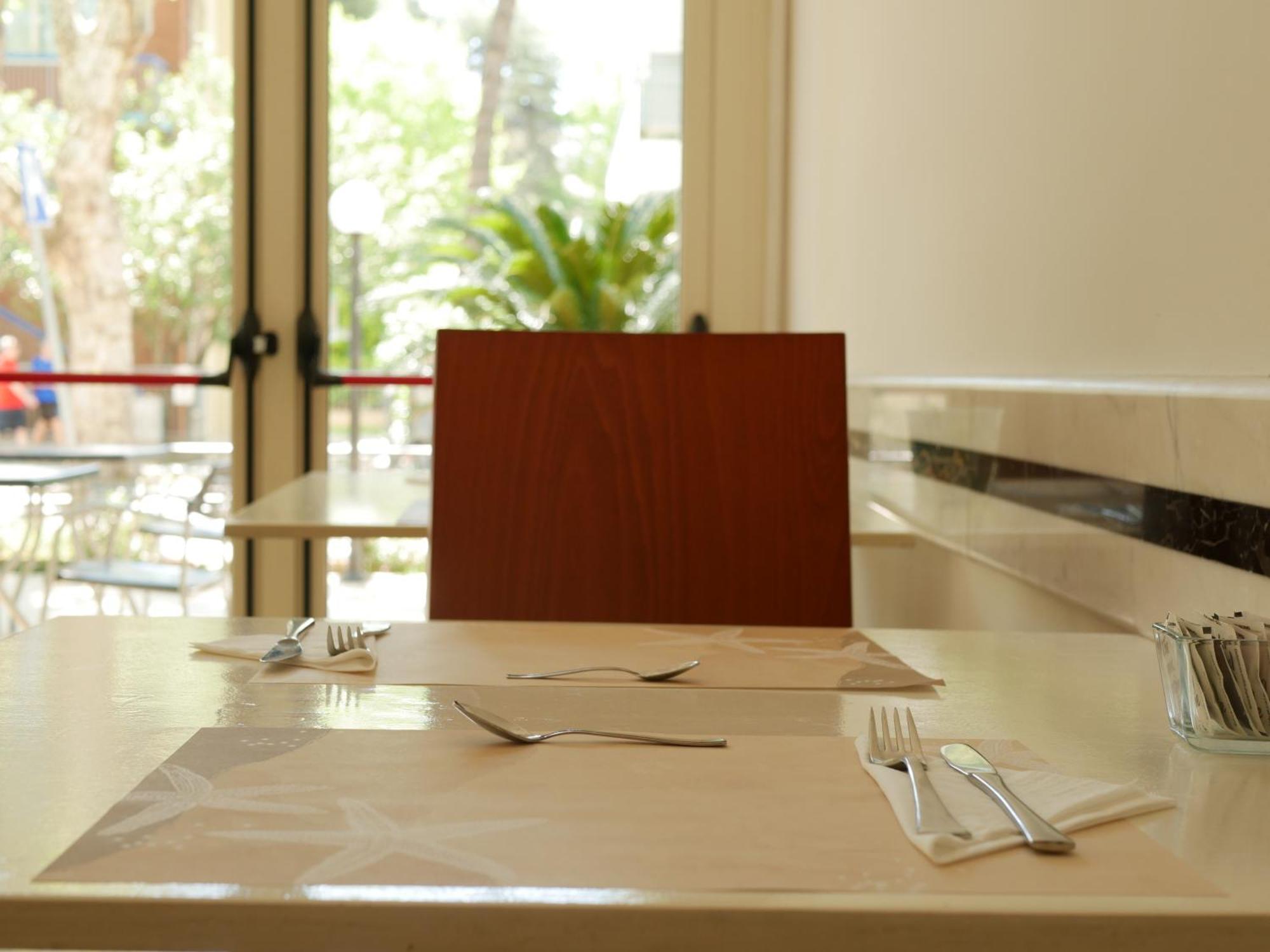 Hotel Ardesia Rimini Kültér fotó