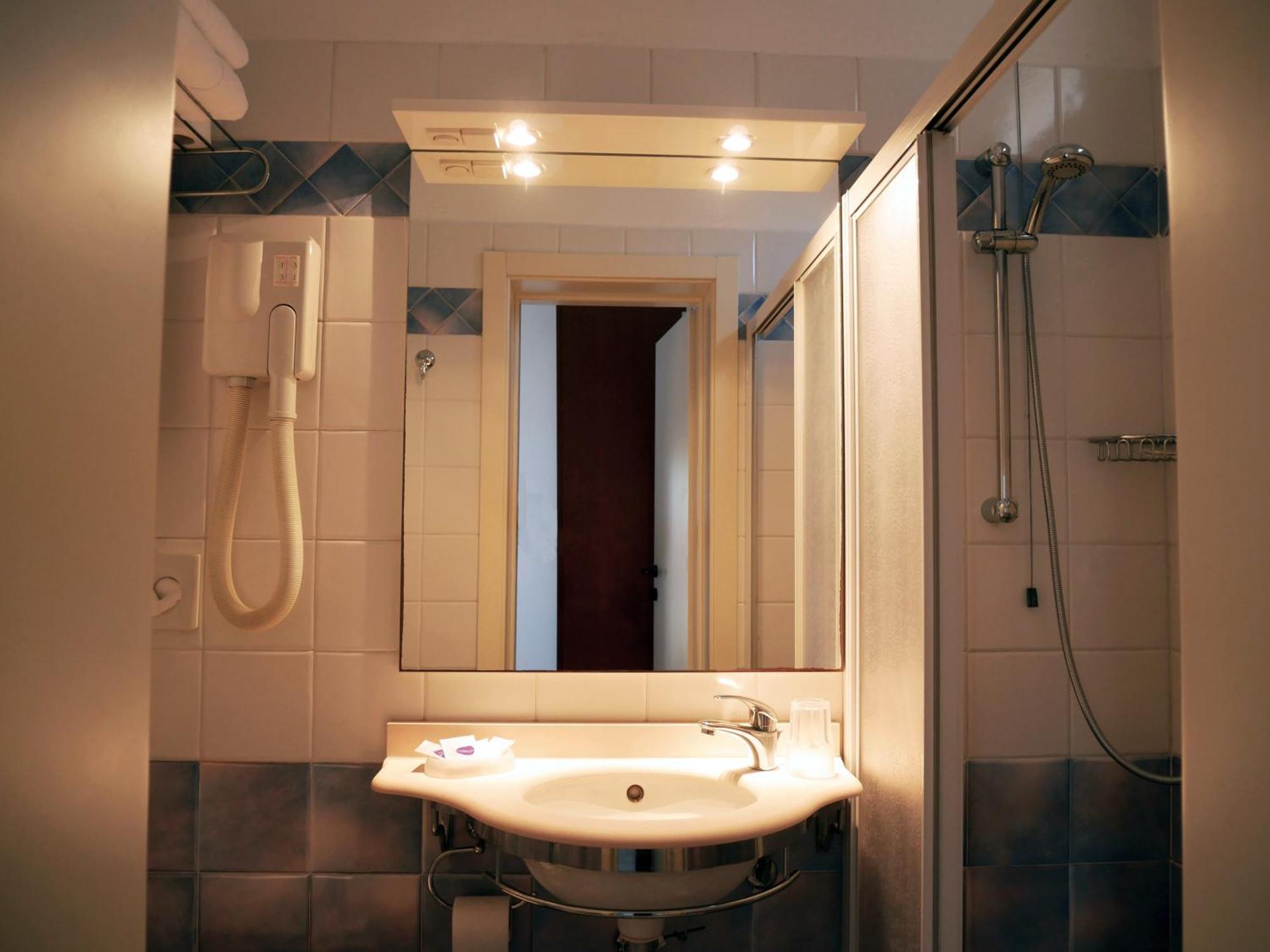 Hotel Ardesia Rimini Kültér fotó